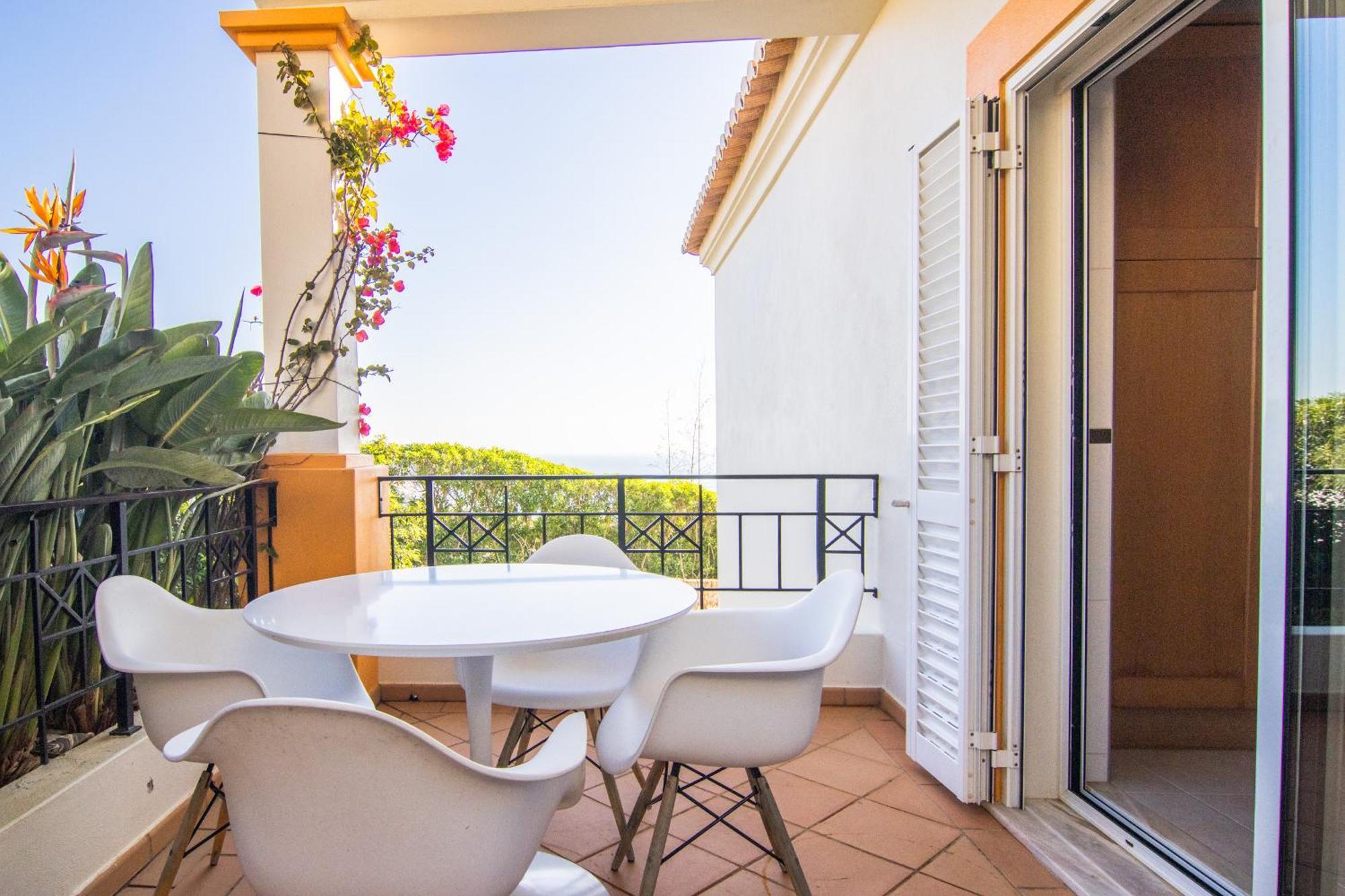 The View - Santo Antonio Villas, Golf & Spa Salema Exteriör bild