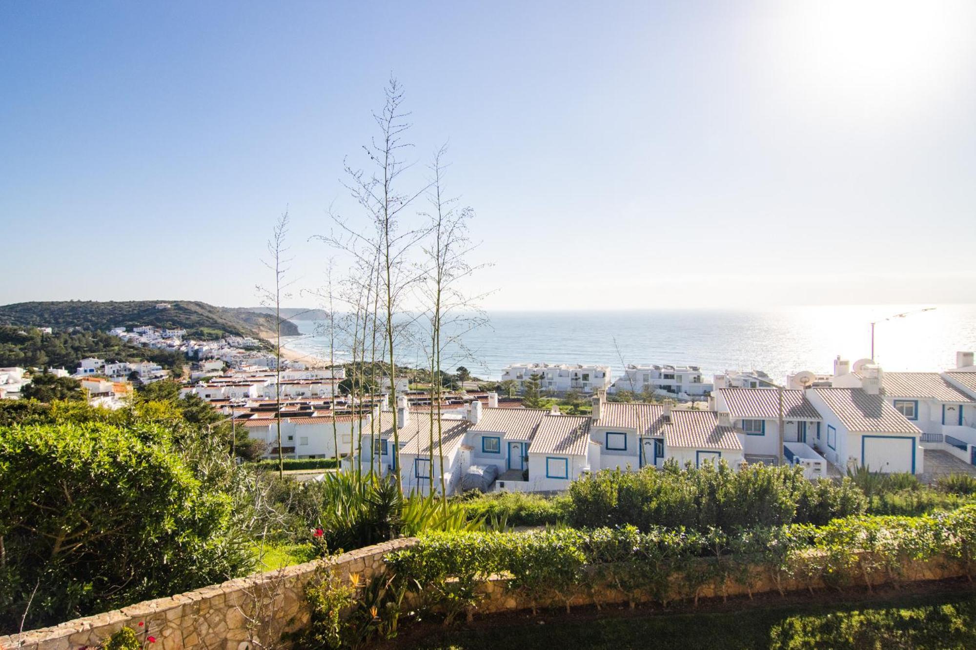 The View - Santo Antonio Villas, Golf & Spa Salema Exteriör bild